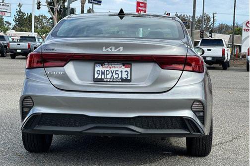 2023 Kia Forte LXS