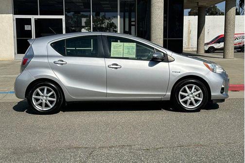 2014 Toyota Prius c Four