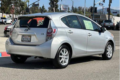 2014 Toyota Prius c Four