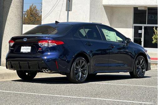 2025 Toyota Corolla Hybrid SE