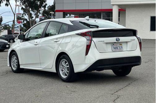 2017 Toyota Prius Two
