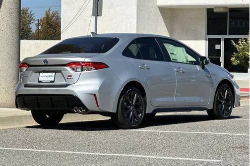 2025 Toyota Corolla Hybrid SE