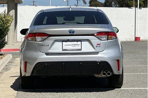 2025 Toyota Corolla Hybrid SE