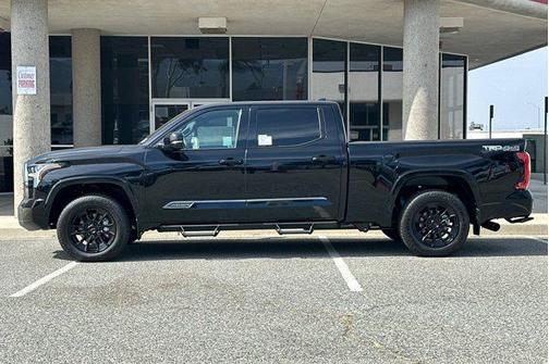 2025 Toyota Tundra Platinum