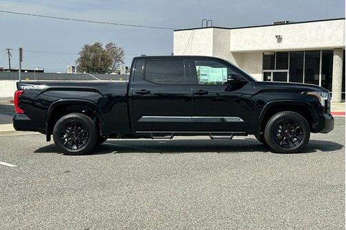 2025 Toyota Tundra Platinum