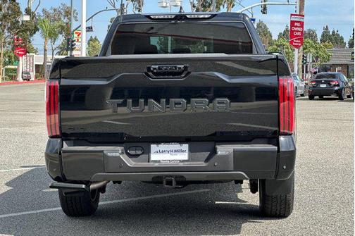 2025 Toyota Tundra Platinum