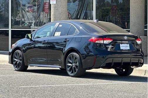 2025 Toyota Corolla Hybrid SE