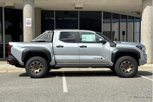 2025 Toyota Tacoma Hybrid Trailhunter