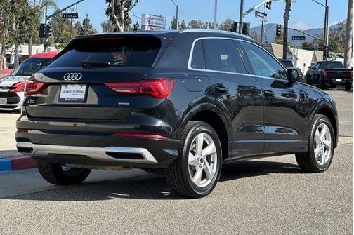 2021 Audi Q3 40 Premium