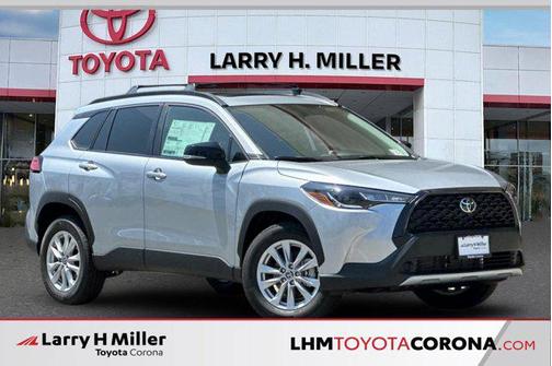 2025 Toyota Corolla Cross LE