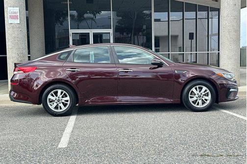 2019 Kia Optima LX