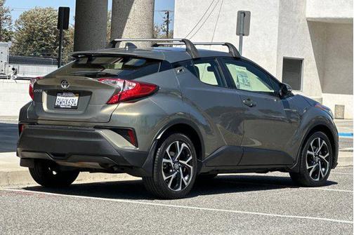 2021 Toyota C-HR XLE