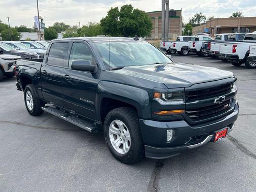 Graphite Metallic 2018 Chevrolet Silverado 1500 2LT