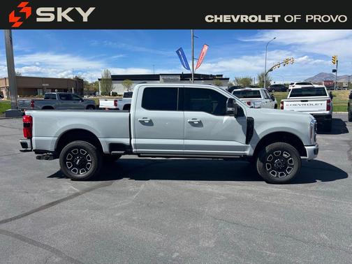 Avalanche 2025 Ford F-350 Platinum