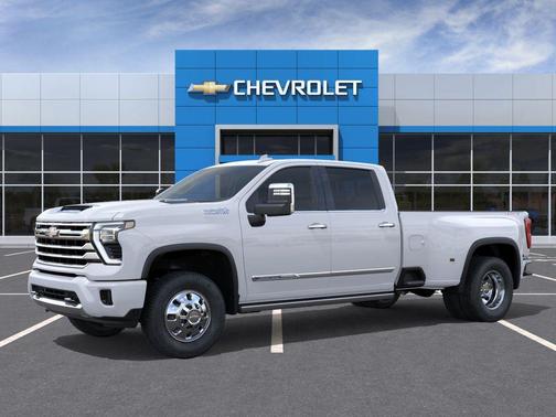 Polar White Tricoat 2026 Chevrolet Silverado 3500 High Country