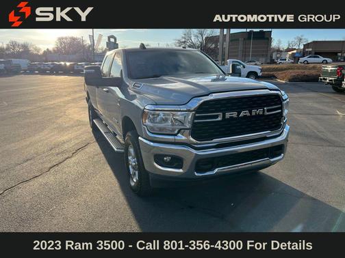 2023 RAM 3500 Big Horn Crew Cab 4x4 8' Box
