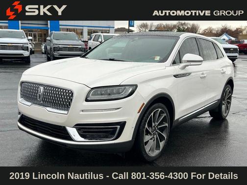 2019 Lincoln Nautilus Reserve