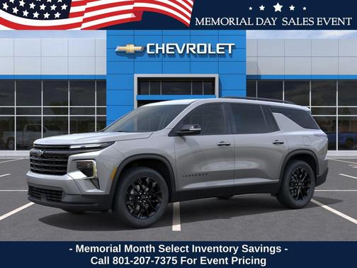 Sterling Gray Metallic 2026 Chevrolet Traverse LT