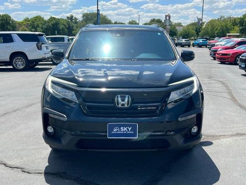 2021 Honda Pilot AWD Black Edition