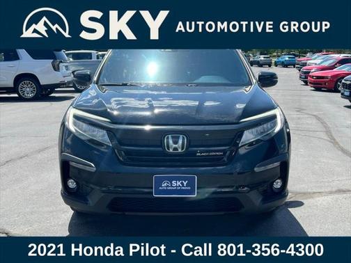 2021 Honda Pilot AWD Black Edition