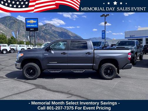 Magnetic Gray Metallic 2017 Toyota Tundra SR5