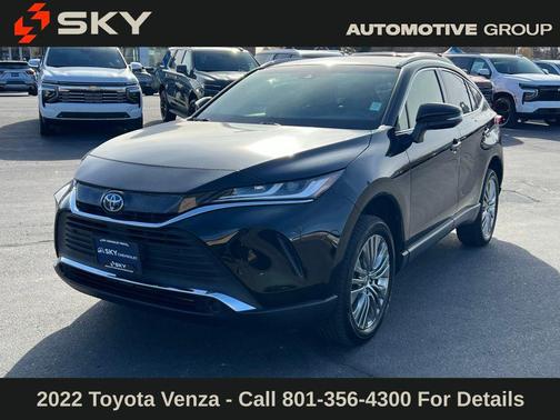 2022 Toyota Venza XLE