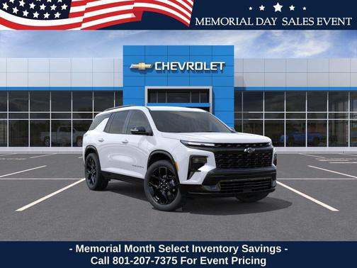 Polar White Tricoat 2026 Chevrolet Traverse RS