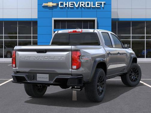 Sterling Gray Metallic 2026 Chevrolet Colorado Trail Boss