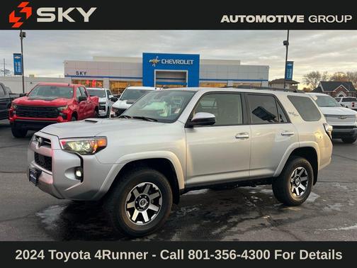 2024 Toyota 4Runner TRD Off Road