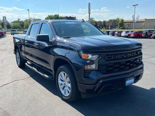 2022 Chevrolet Silverado 1500 Custom