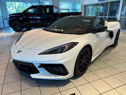 2026 Chevrolet Corvette Stingray w/3LT