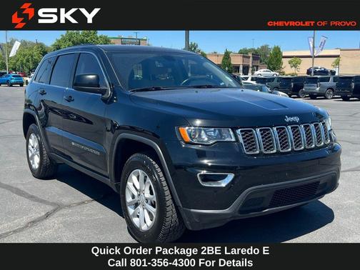 2022 Jeep Grand Cherokee Laredo