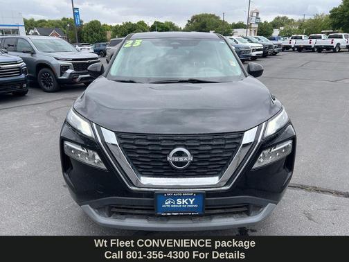 Super Black 2023 Nissan Rogue SV