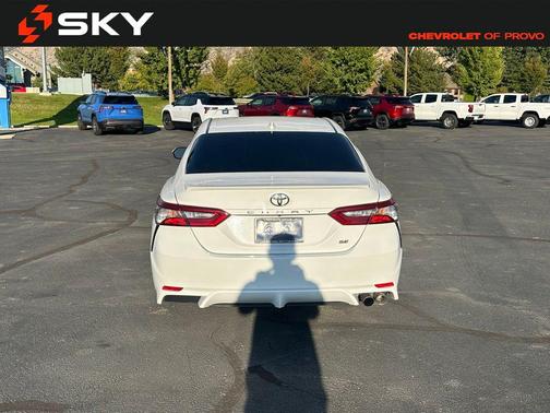 2019 Toyota Camry SE