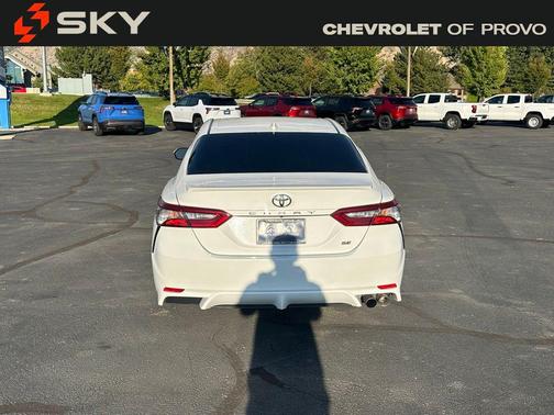 2019 Toyota Camry SE