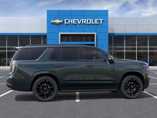 2026 Chevrolet Tahoe 4WD RST