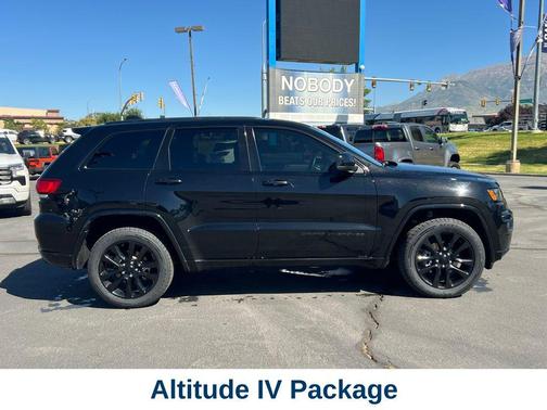 2019 Jeep Grand Cherokee Altitude