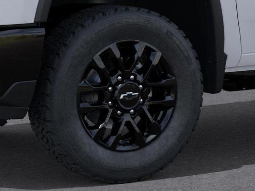 Summit White 2026 Chevrolet Silverado 2500 LT