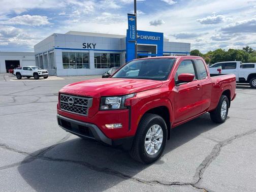 2022 Nissan Frontier SV