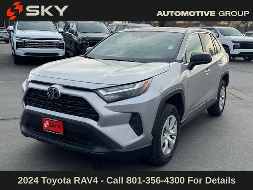 2024 Toyota RAV4 LE