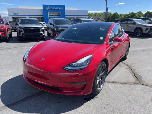 Red Multi-Coat 2018 Tesla Model 3 Long Range