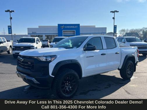 Summit White 2025 Chevrolet Colorado Trail Boss