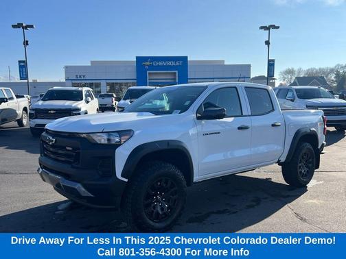 Summit White 2025 Chevrolet Colorado Trail Boss