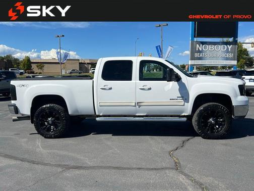 2008 GMC Sierra 2500 SLT H/D Crew Cab