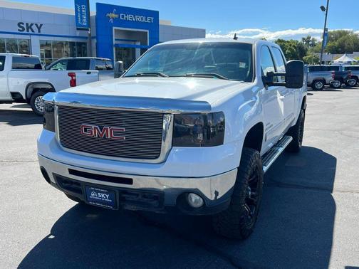 2008 GMC Sierra 2500 SLT H/D Crew Cab
