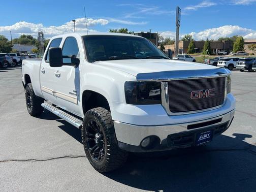2008 GMC Sierra 2500 SLT H/D Crew Cab