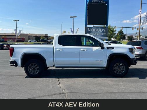 2025 GMC Sierra 1500 AT4X