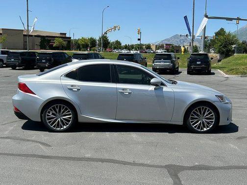 2017 Lexus IS 300 Base