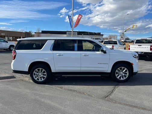 Summit White 2023 Chevrolet Suburban Premier