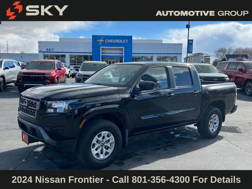 2024 Nissan Frontier SV